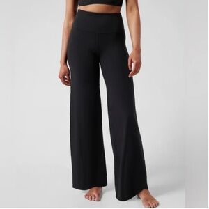 NWOT Athleta Elation Wide Leg Pant | Size M/P